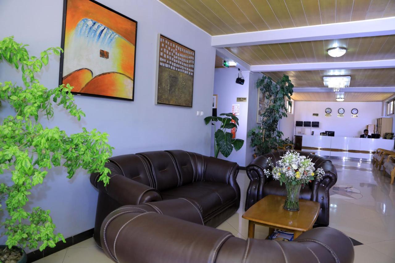 Yaya Africa Athletics Village Sululta Exterior foto